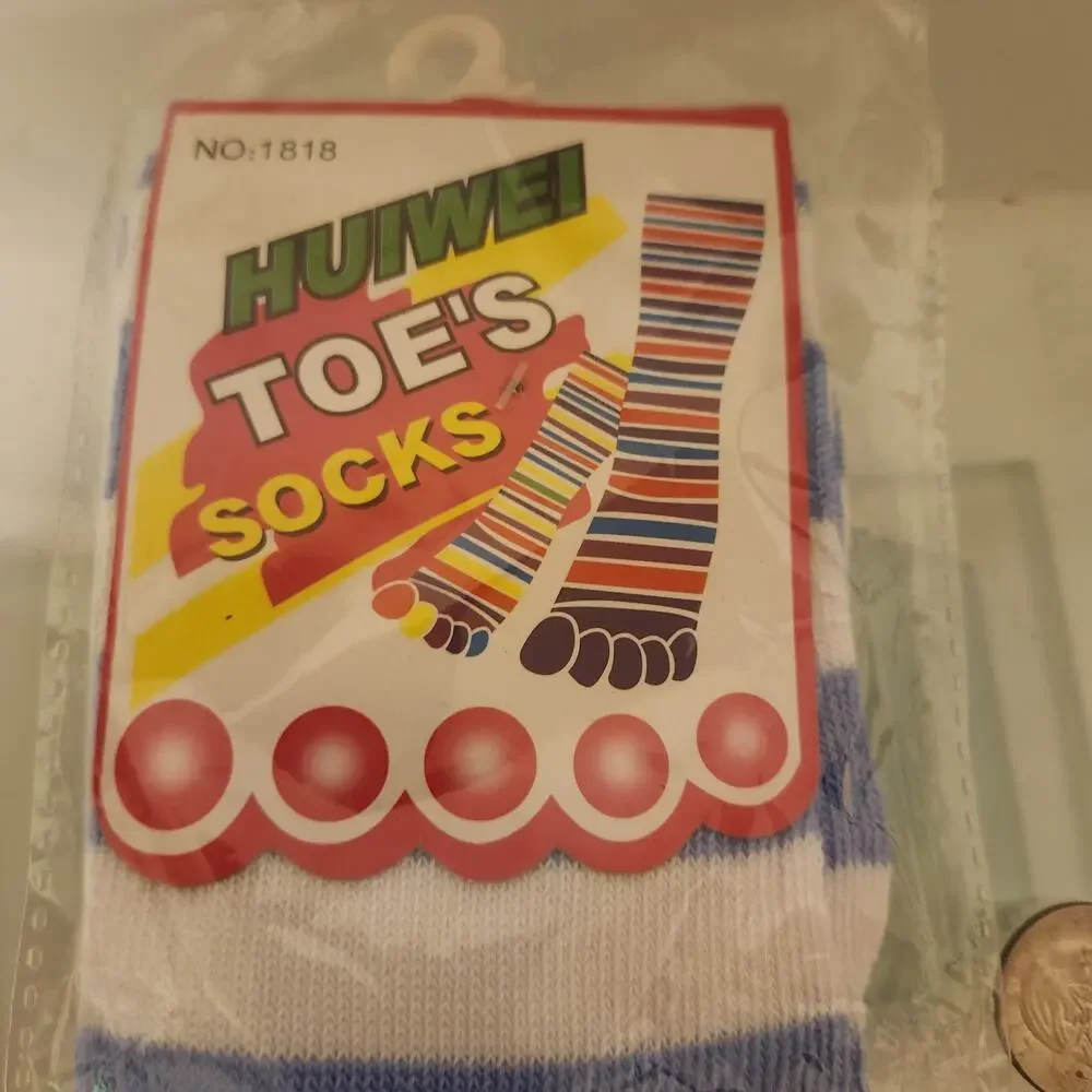 NIP Huiwei Toe Socks One size fits most